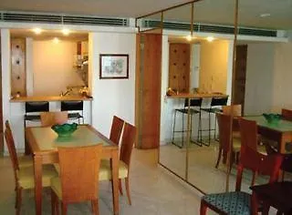 ホテル Condominios Maralago カンクン